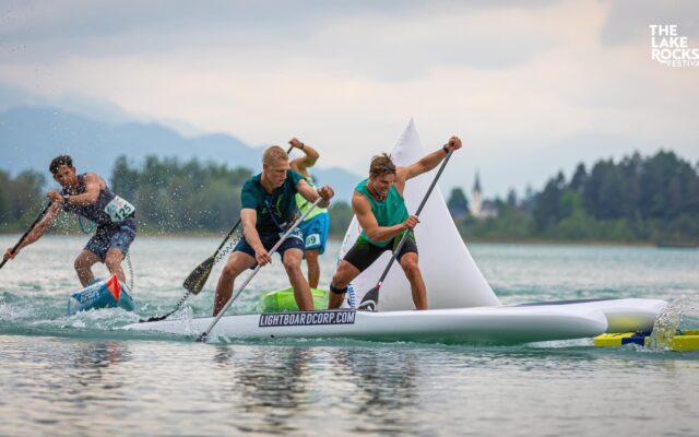 THE LAKE ROCKS bringt Welt­klas­se-SUP an den Faa­ker See