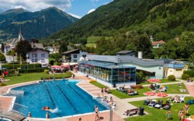 Obervellacher Erlebnisbad öffnet