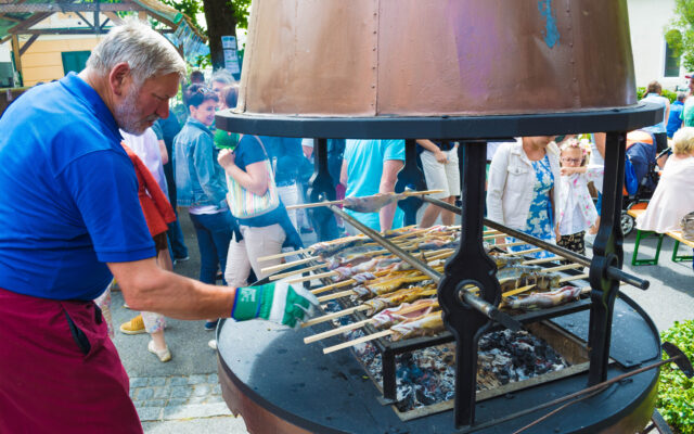 Fisch­ge­nuss am Brenn­see