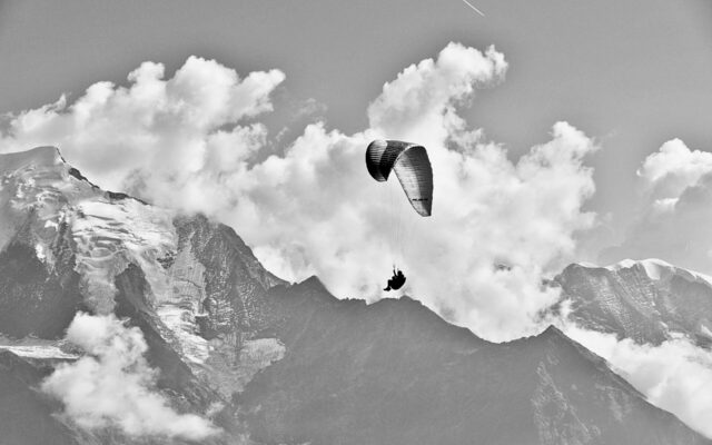 Gleit­schirm­flug endet töd­lich