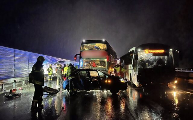 Mas­sen­ka­ram­bo­la­ge auf der A10 bei Krems