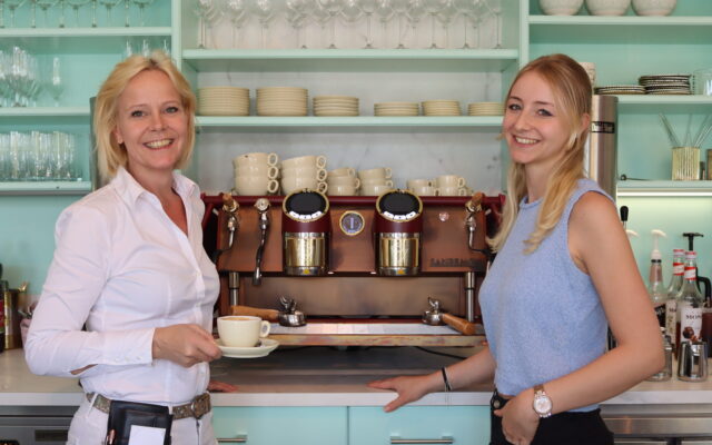 Neues Café mit Vintage-Flair