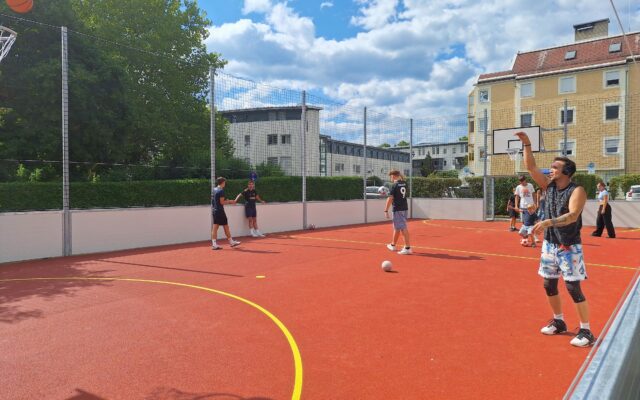 Spiel­platz im Way­er­feld­park eröff­net