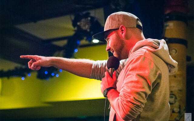 Poet­ry Slam im Dock04
