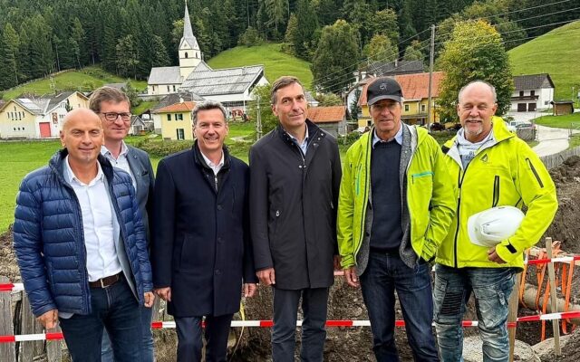 Start für Wildbachprojekt Liputznikbach in Zell
