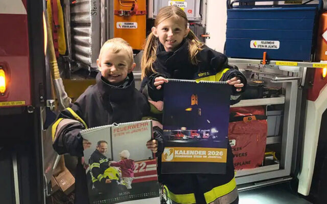 Neu­er Feu­er­wehr­ka­len­der erhält­lich