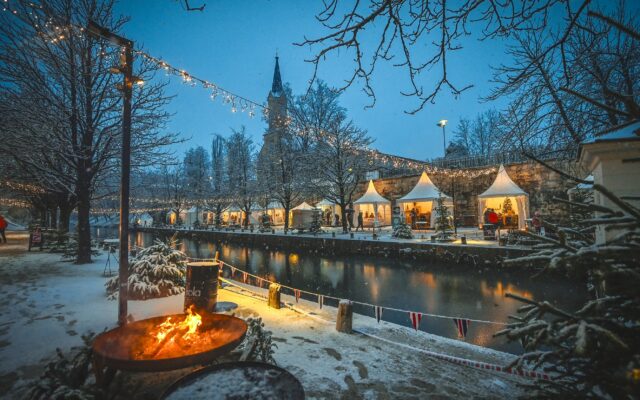 Hafen­knis­tern eröff­net