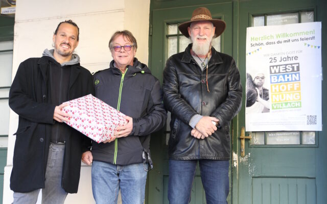 West­bahn­hoff­nung sam­melt Packerln
