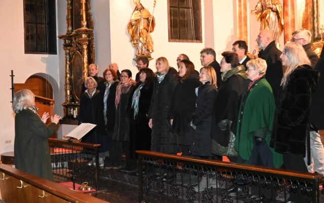Stim­mungs­vol­ler Advent in Arnold­stein