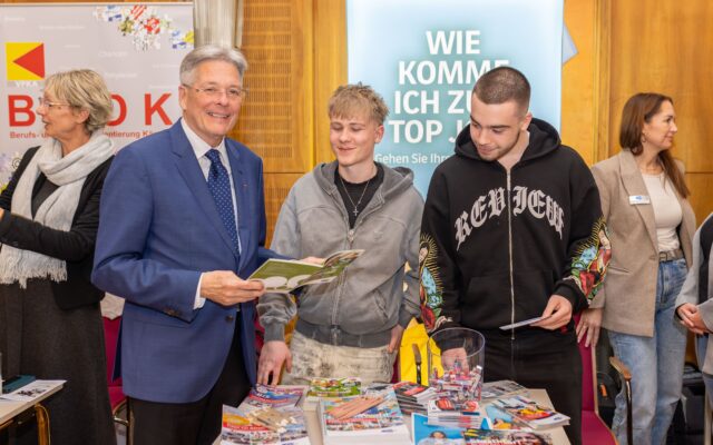 ibobb-Mes­se in Kla­gen­furt rückt Bil­dungs- und Berufs­we­ge in den Fokus