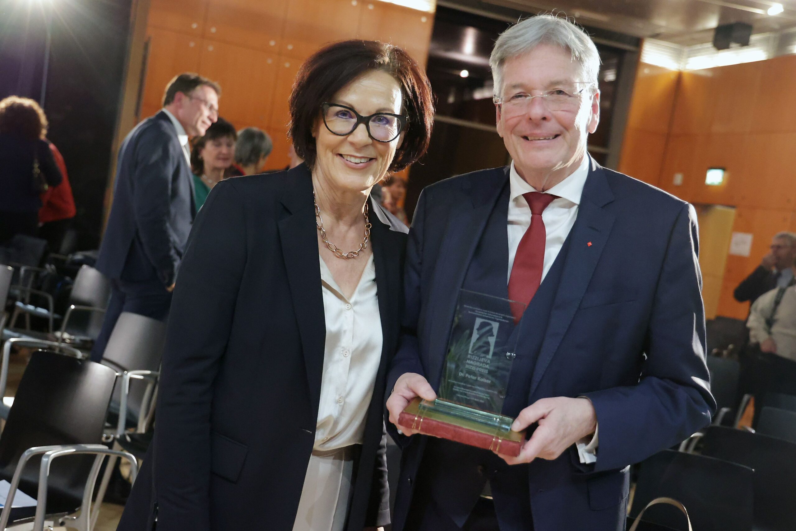 Peter Rizzi Vinzenz-Rizzi-Preis an Peter Kaiser verliehen! • KLiCK Kärnten