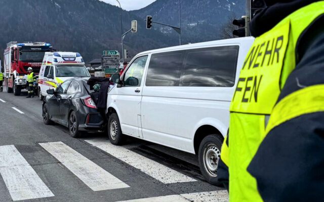 Auf­fahr­un­fall auf der B94