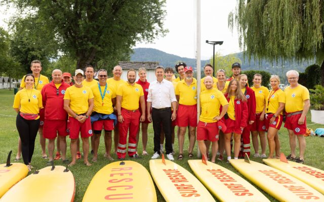 „Schwim­men statt Baden“ war vol­ler Erfolg
