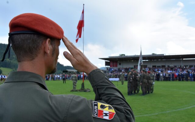 Fei­er­li­che Ange­lo­bung in Kleb­lach-Lind