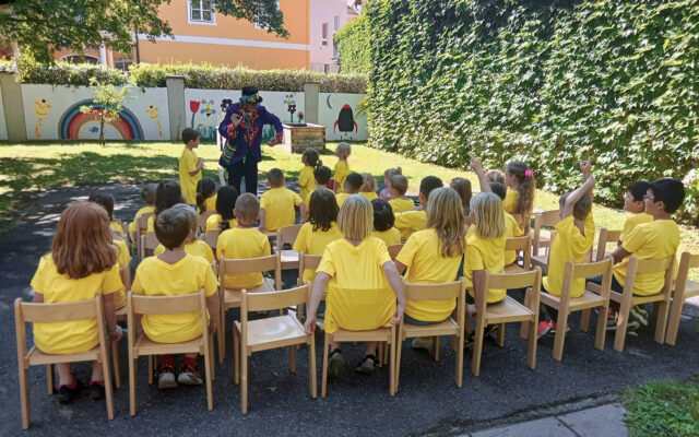 Kin­der­Stadt ent­las­tet Fami­li­en im Som­mer
