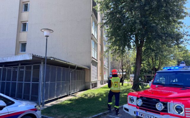 Brand in Kla­gen­fur­ter Hoch­haus