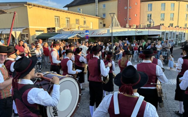 Genuss-See­fest am Klo­pei­ner See
