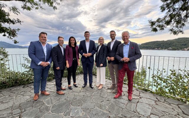 ÖVP lädt Medi­en zum Aus­tausch