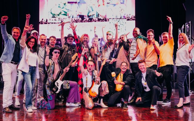 1.000 Stim­men fei­ern bei „Geor­ge Vibes“