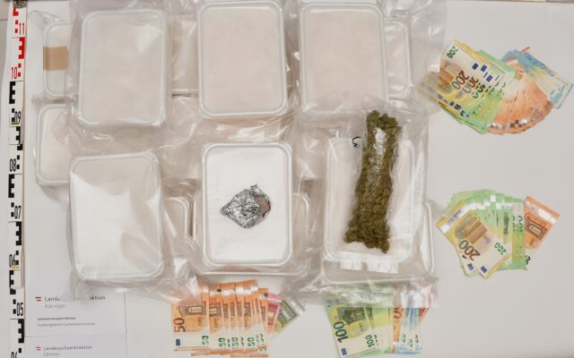 15 Kilo MDMA im Auto ent­deckt